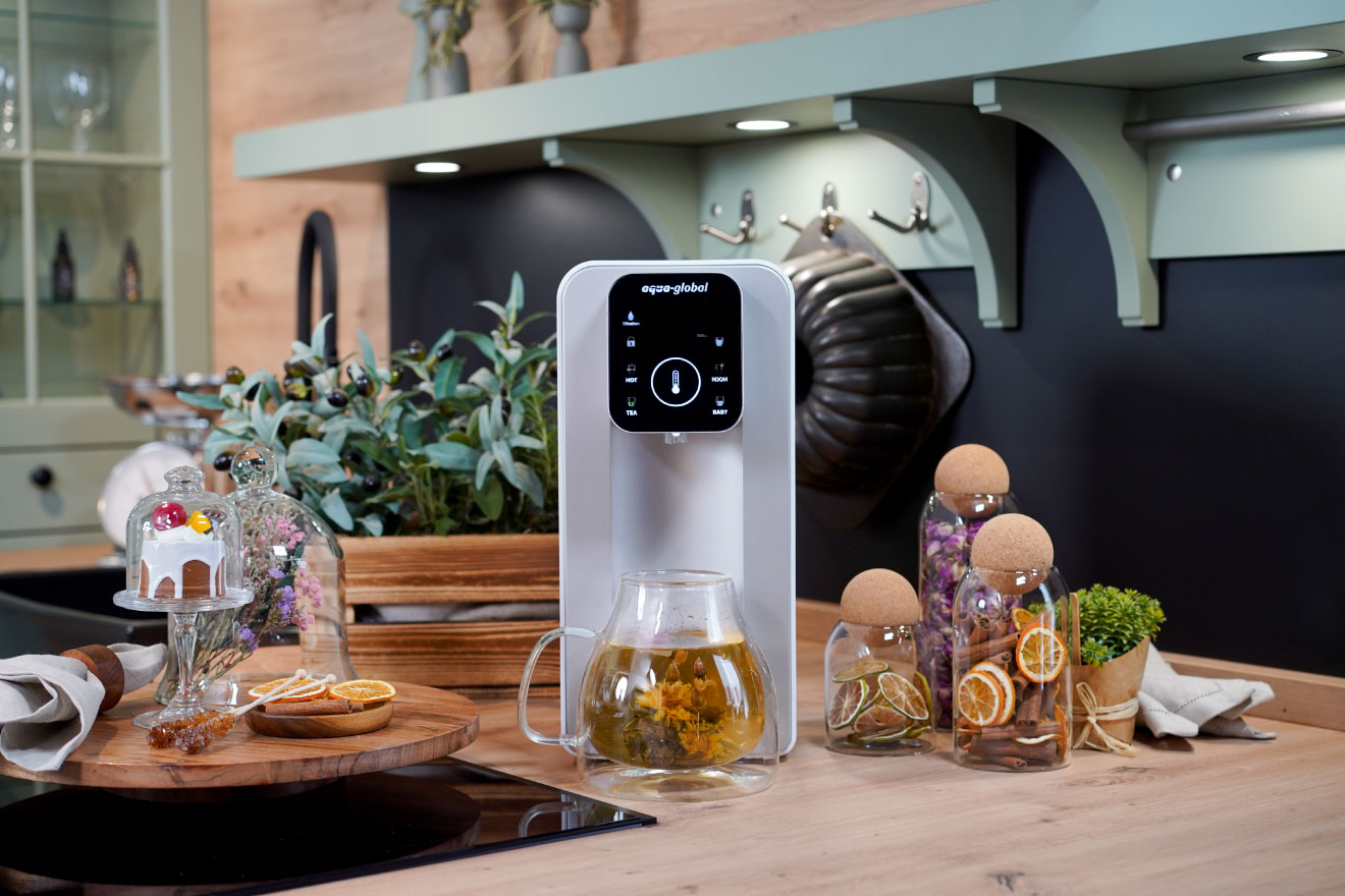 Mini Touch Wasserbar – Seitenansicht mit Bedienfeld